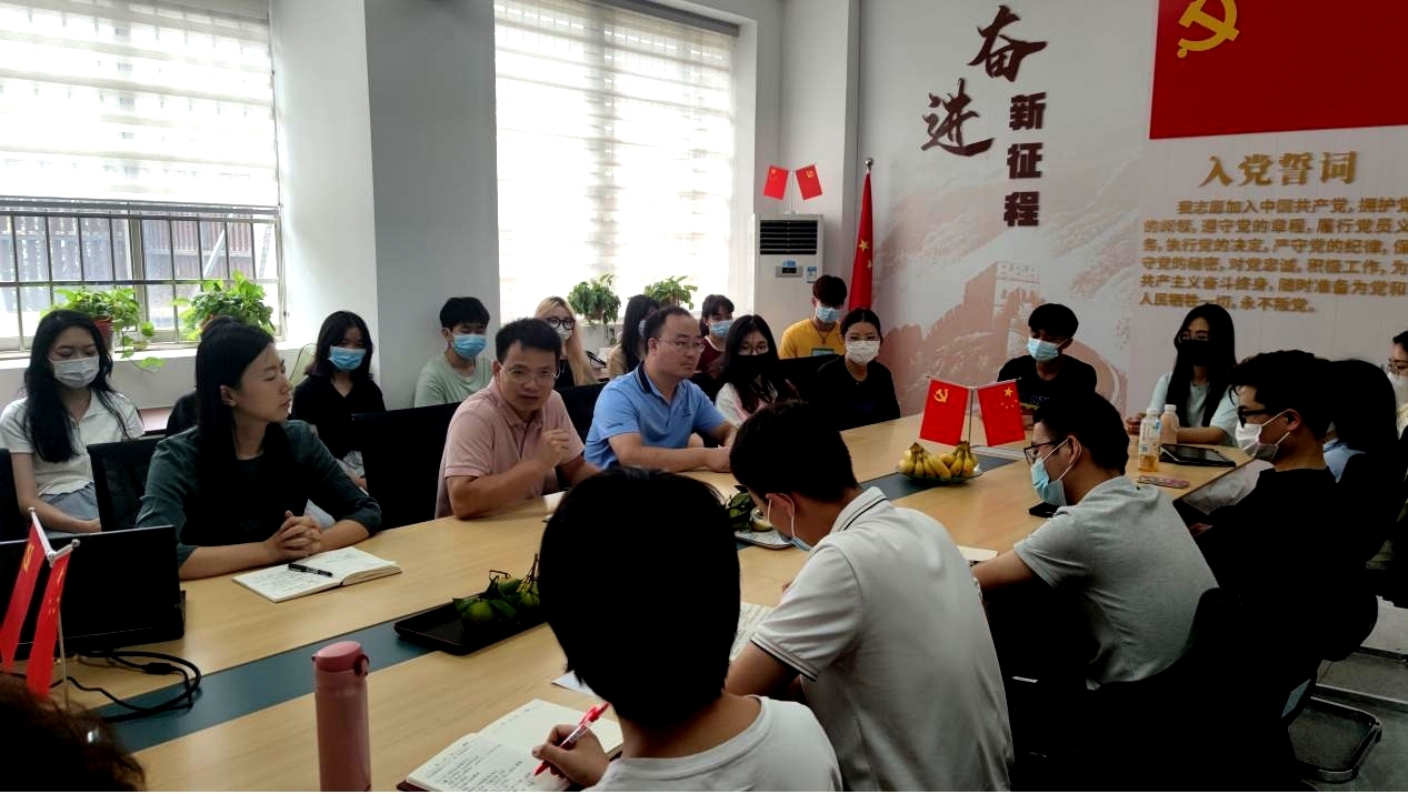 青春献礼二十大，艺设青年聚力行 ——91pron
召开2022年秋季学生骨干交流会
